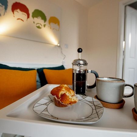 Chichele House, Sleeps 8, Nr Rushden Lakes, Allocated Parking, Corporate Welcome Higham Ferrers Kültér fotó